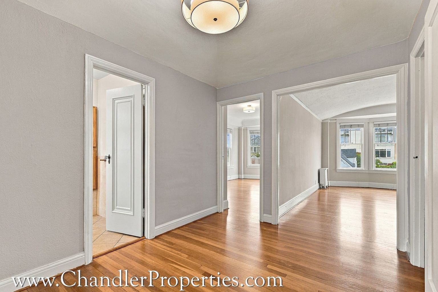 Apartments on Jackson Street · San Francisco photo 3