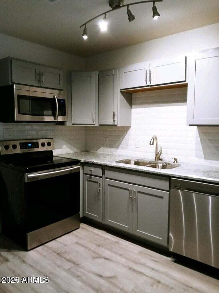 6713 E Cheery Lynn Rd Scottsdale, AZ 85251 photo 3