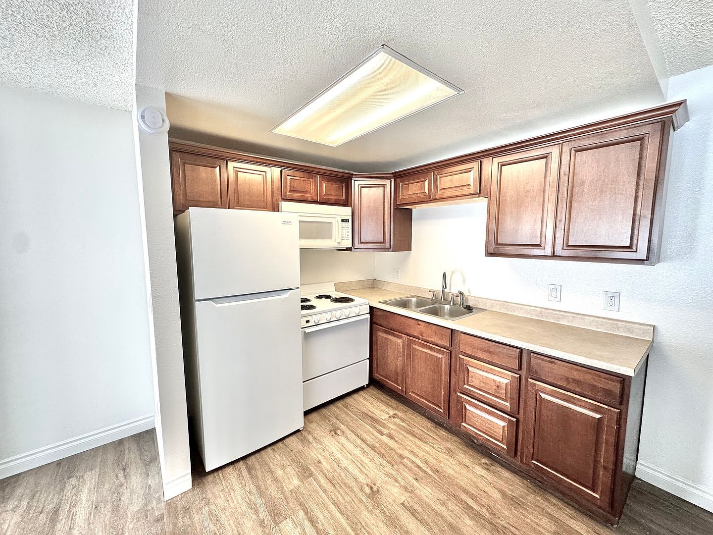 4126 39th St photo 3