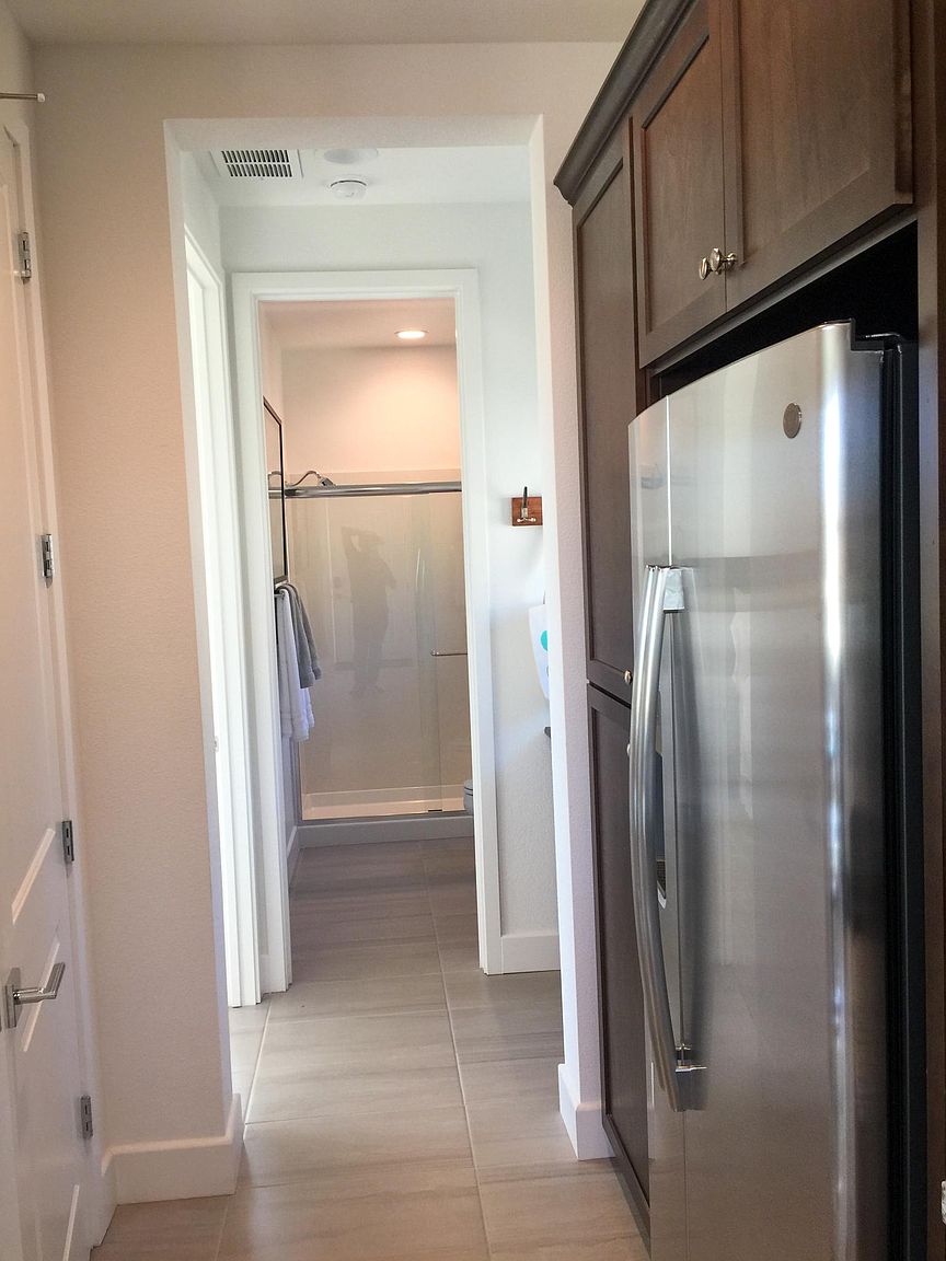 1404 S Wilshire Ave photo 5