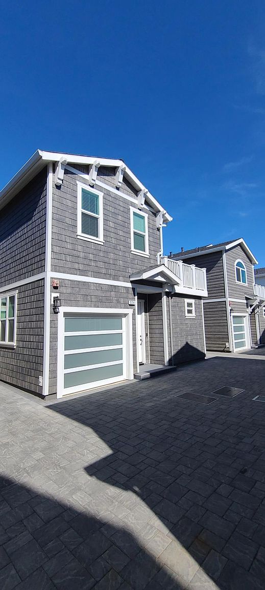 2BR/3BA Single Family House on Grand Blvd · San Mateo photo 3