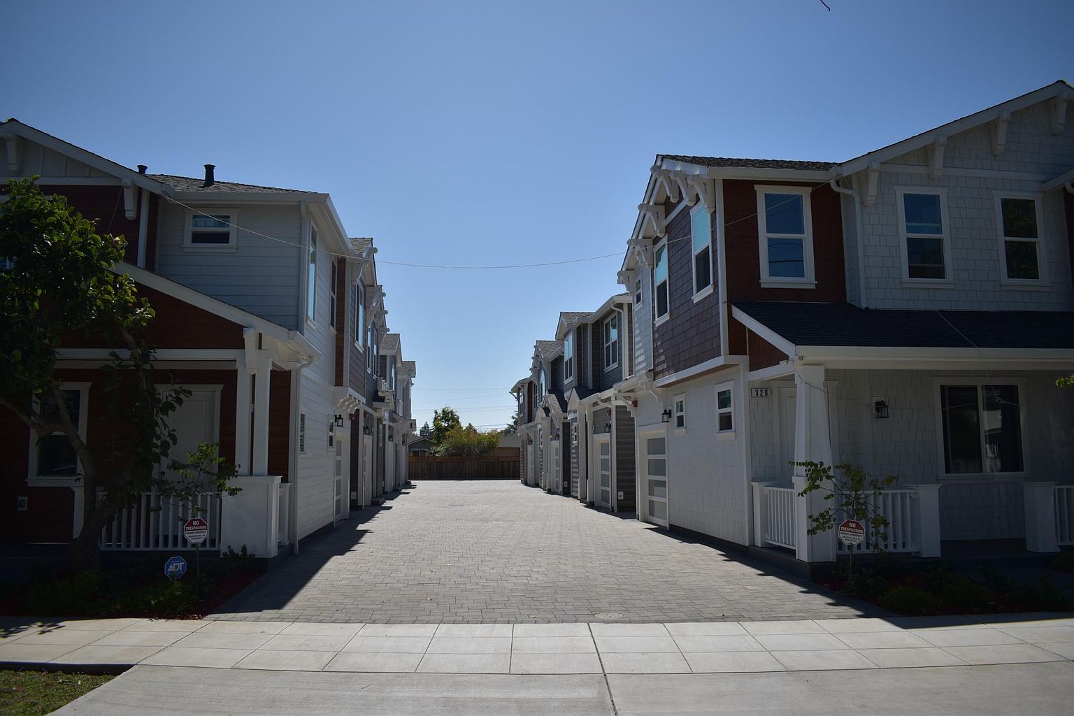 2BR/3BA Single Family House on Grand Blvd · San Mateo photo 5