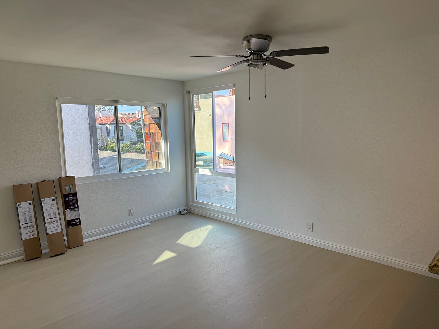 428 1/2 Goldenrod Ave photo 4