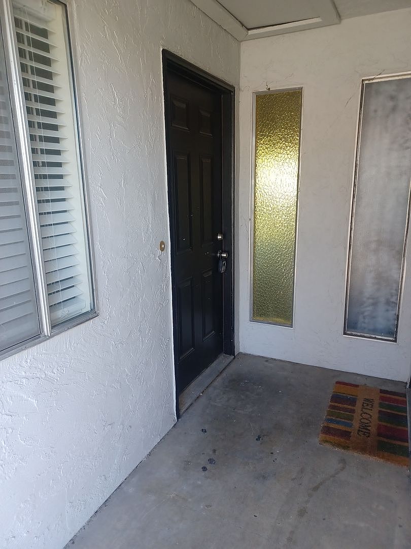 1925 Grande Cir unit # 5 photo 2