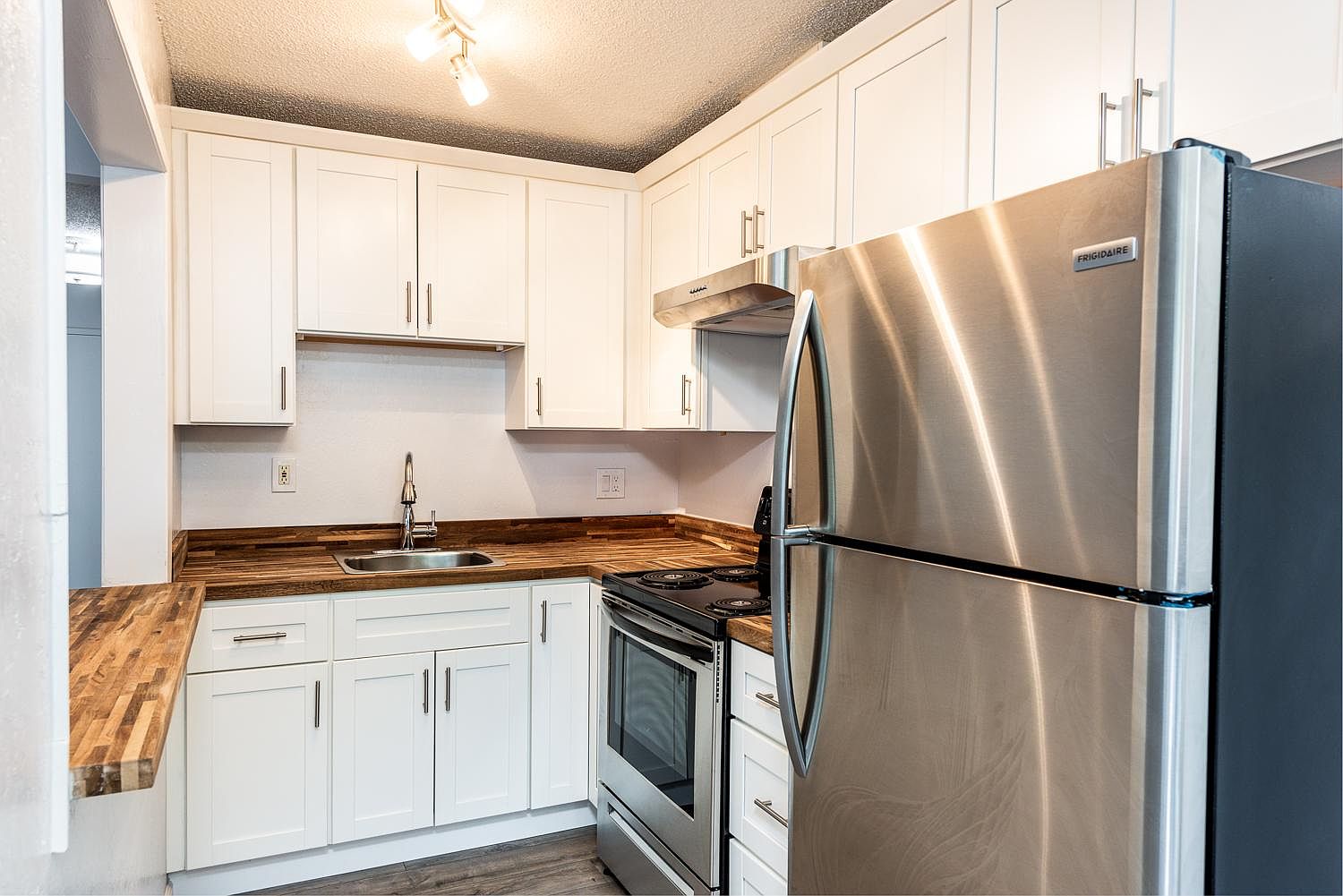 21 Merrydale Apartments photo 5