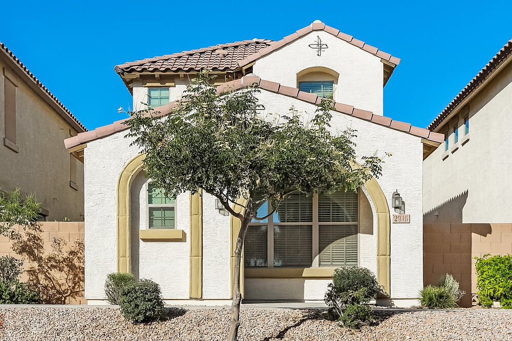 2946 N 72nd St Mesa, AZ 85207 photo 3