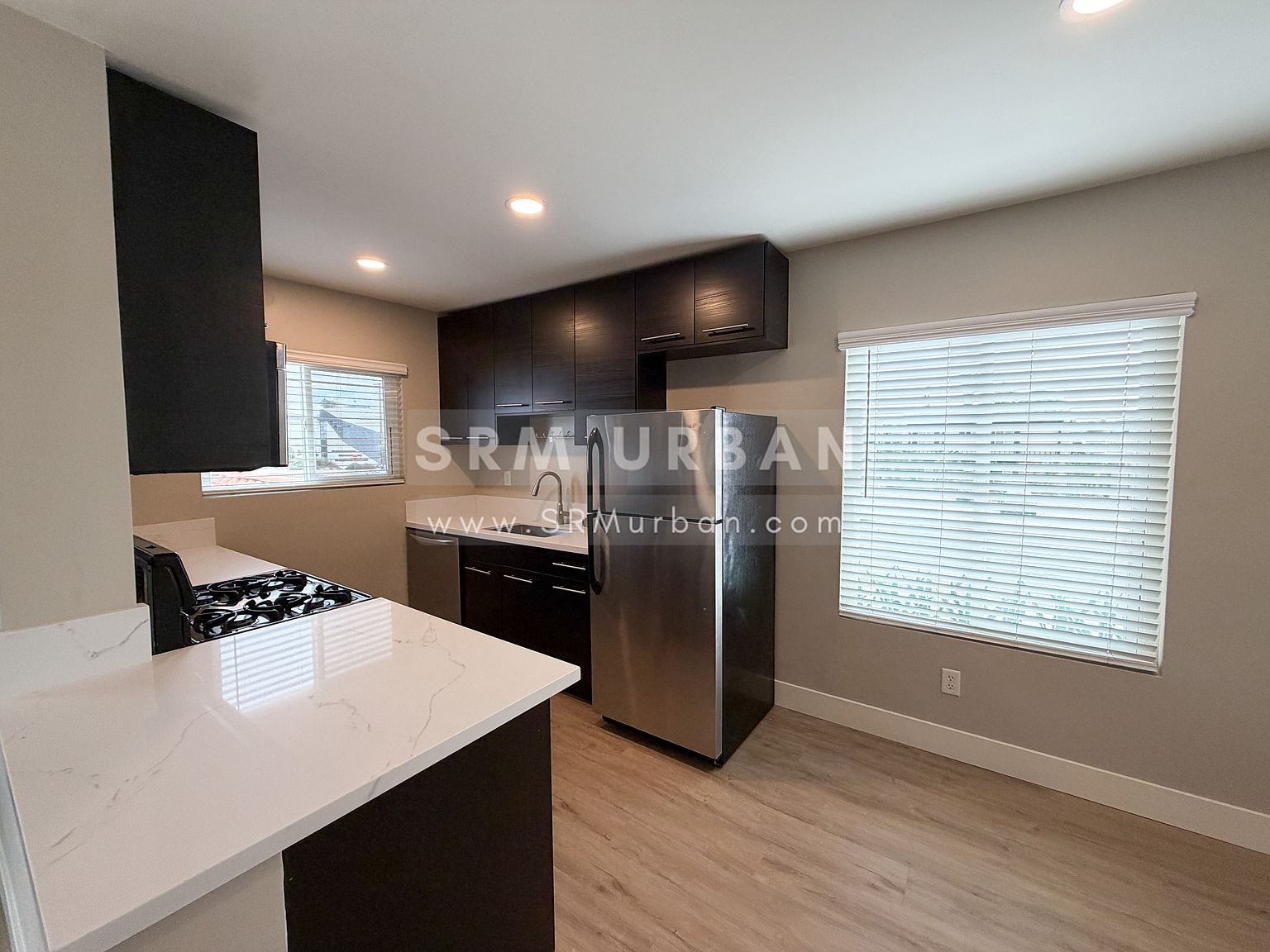 4564 Hawley Blvd photo 4