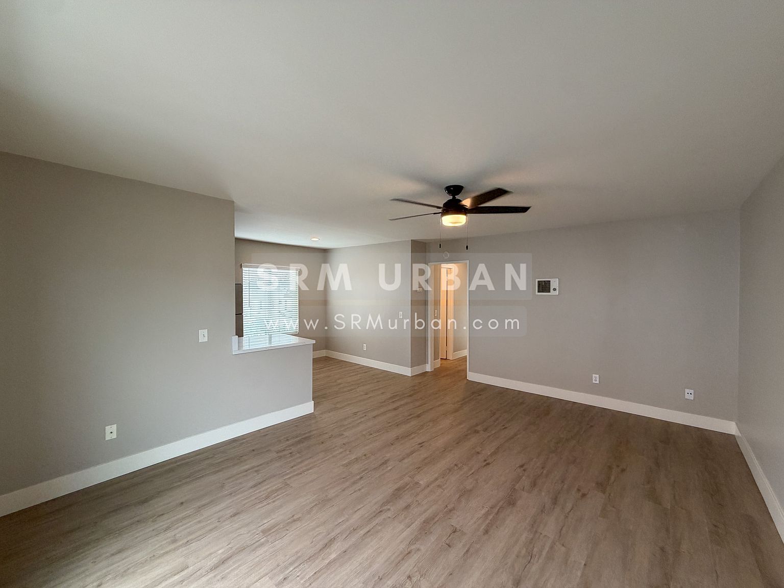 4564 Hawley Blvd photo 2