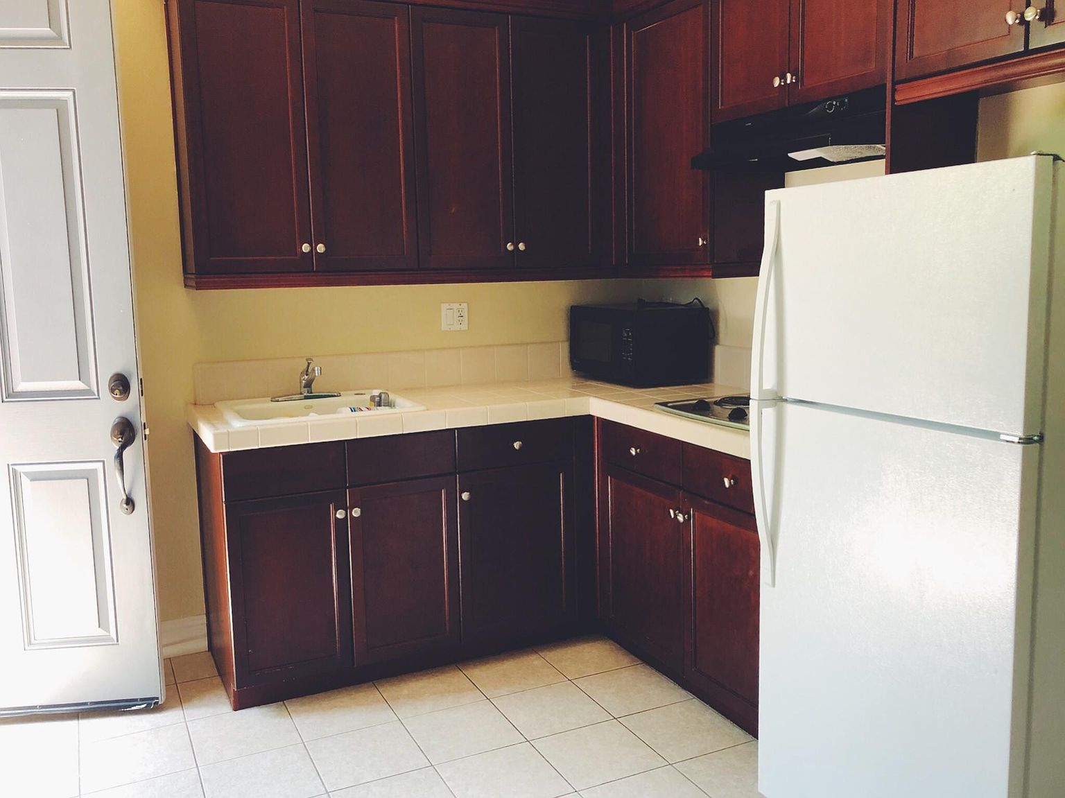 1322 Gordon Ln photo 2