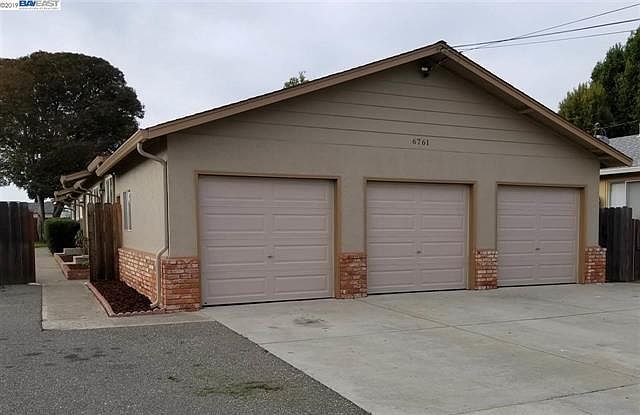 6761 Graham Ave photo 5