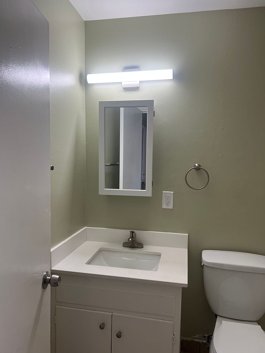 2124 90th Avenue, Oakland, CA 94603 photo 3