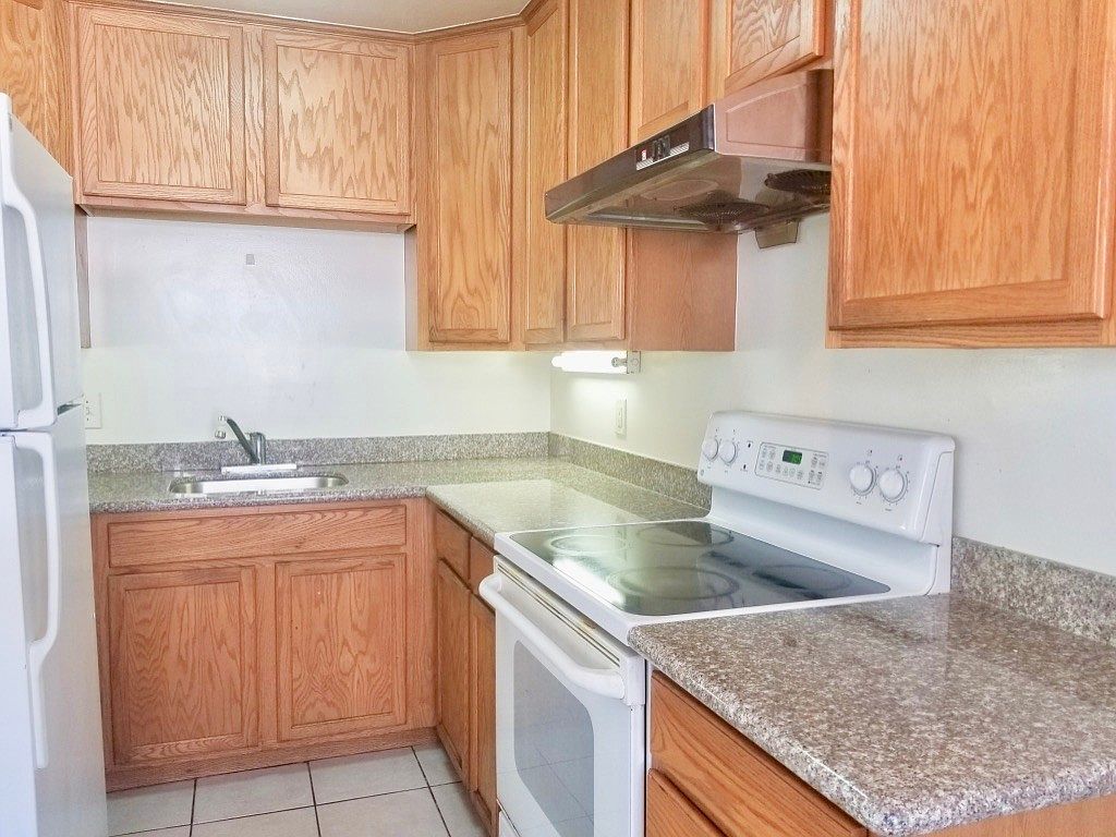 1301 Hearst Avenue, Berkeley, CA 94702 photo 2