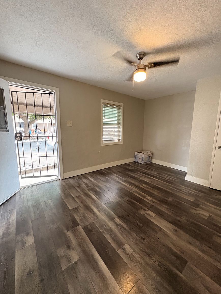 83 Solano Ave photo 5