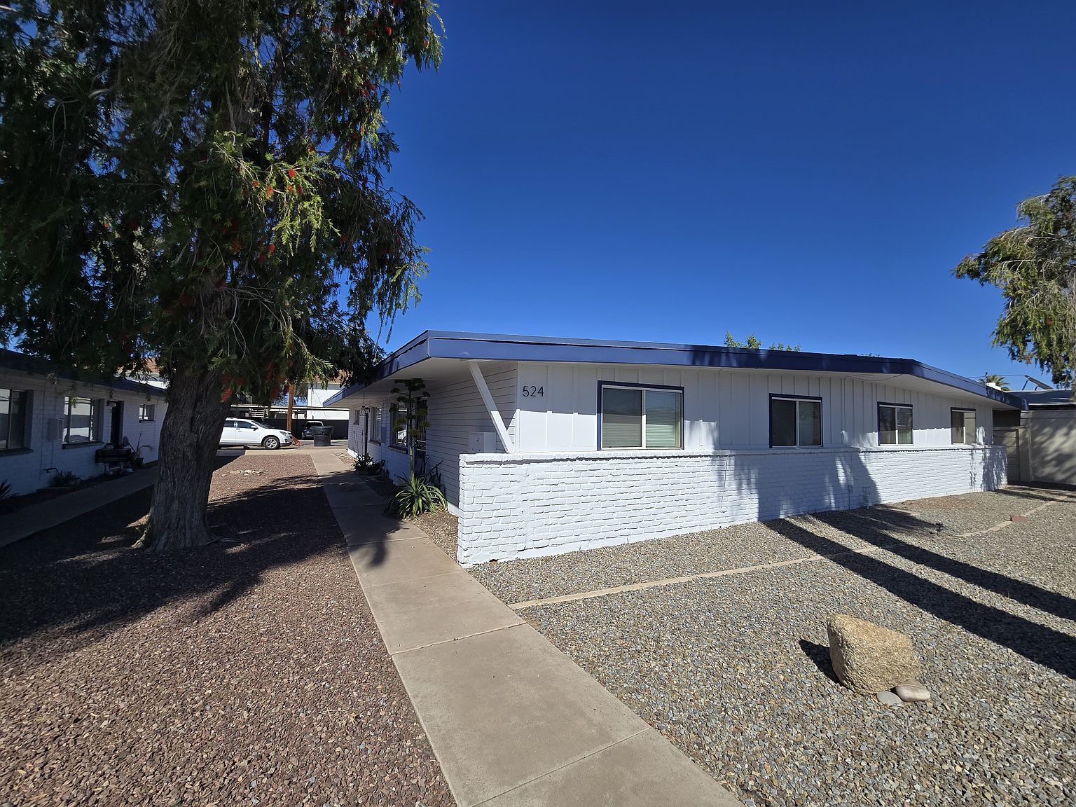 524 W Malibu Dr unit 4 photo 4