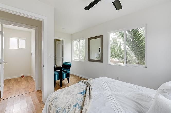 3642 Arnold Ave photo 3