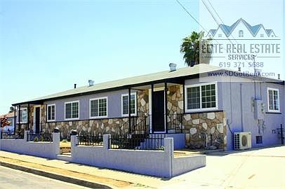 6371 Osler St photo 4