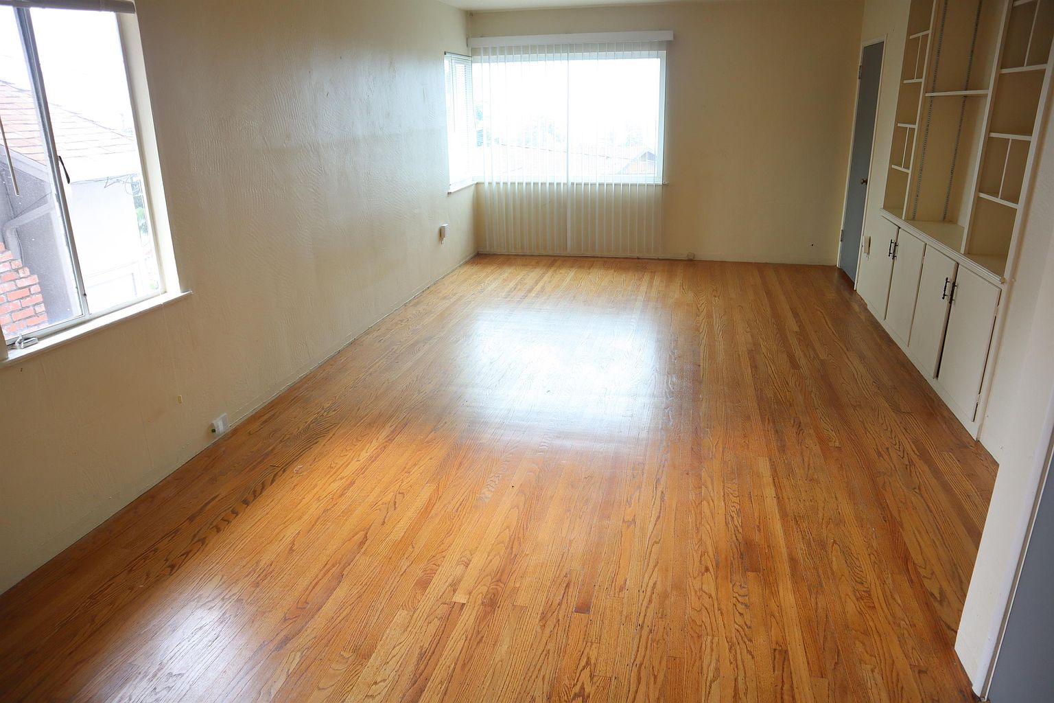 6518 Outlook Ave unit 3 photo 4
