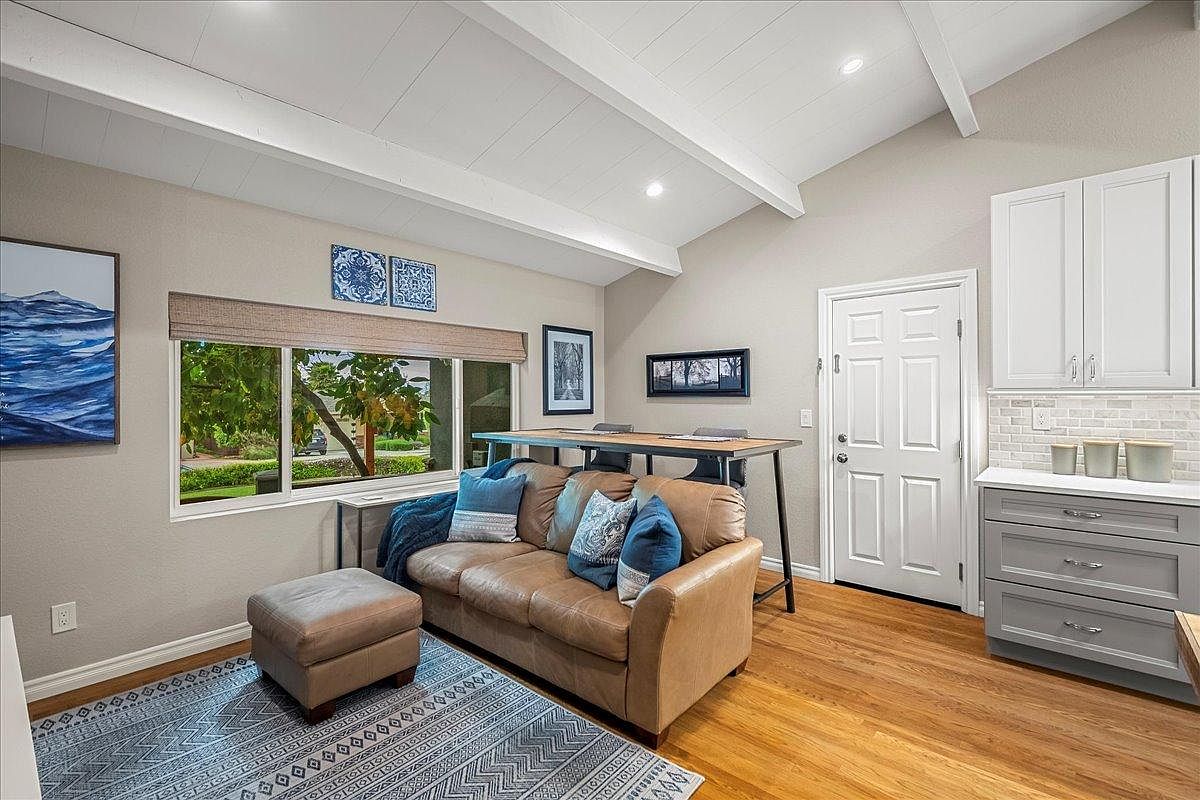 38478 Canyon Heights Dr photo 5