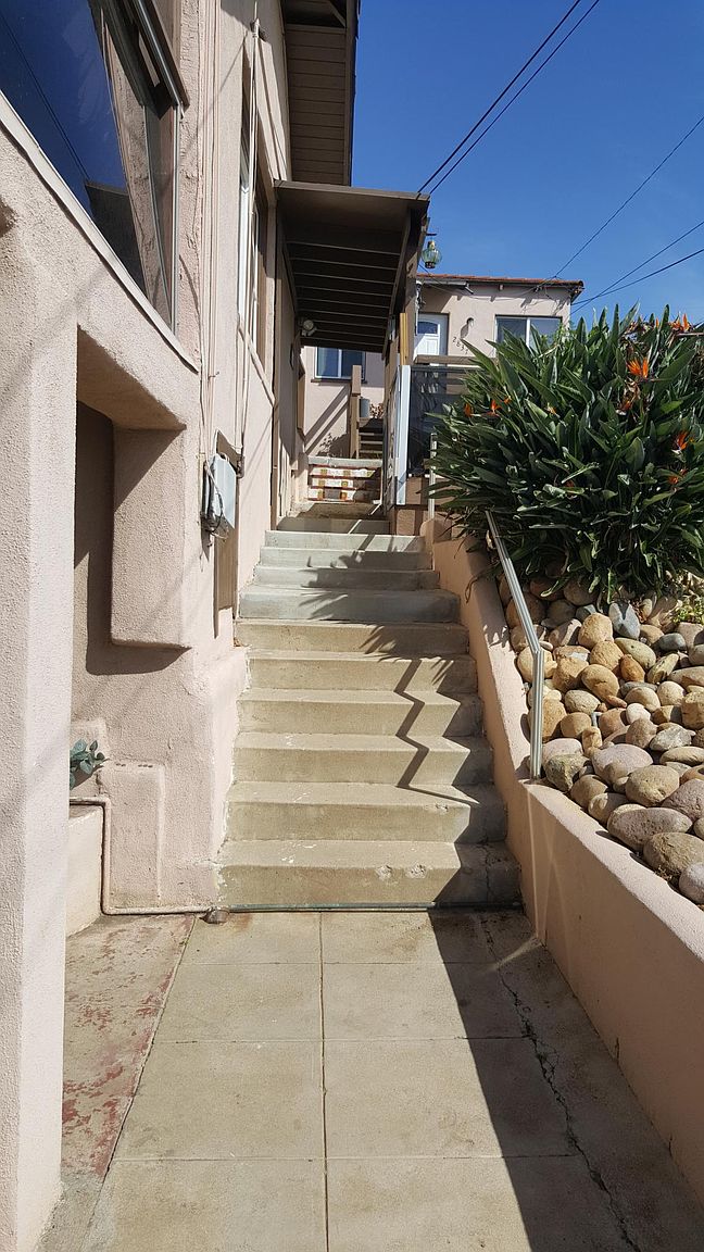 2849 India St photo 3