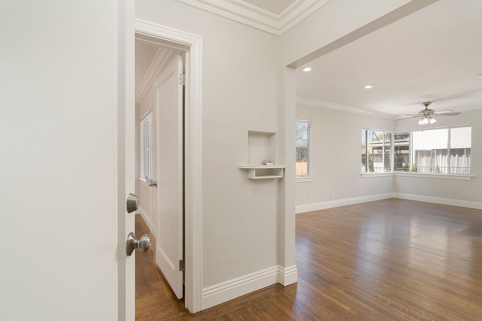 433 Adams Street, Oakland, CA 94610 photo 2