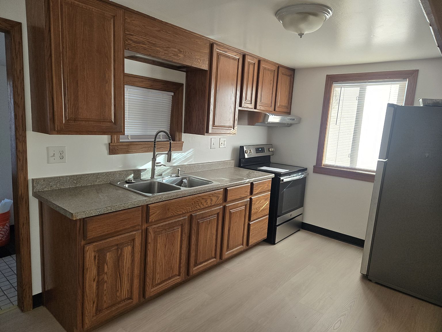 37278 Ash St photo 2