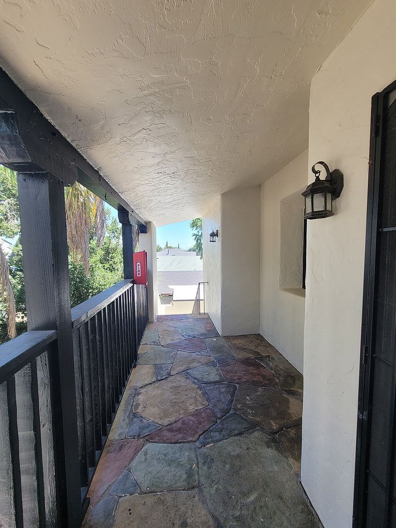 618 W 7th St Antioch, CA 94509 photo 3