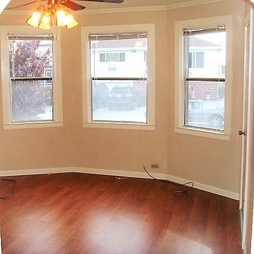 131 Garretson Ave photo 3