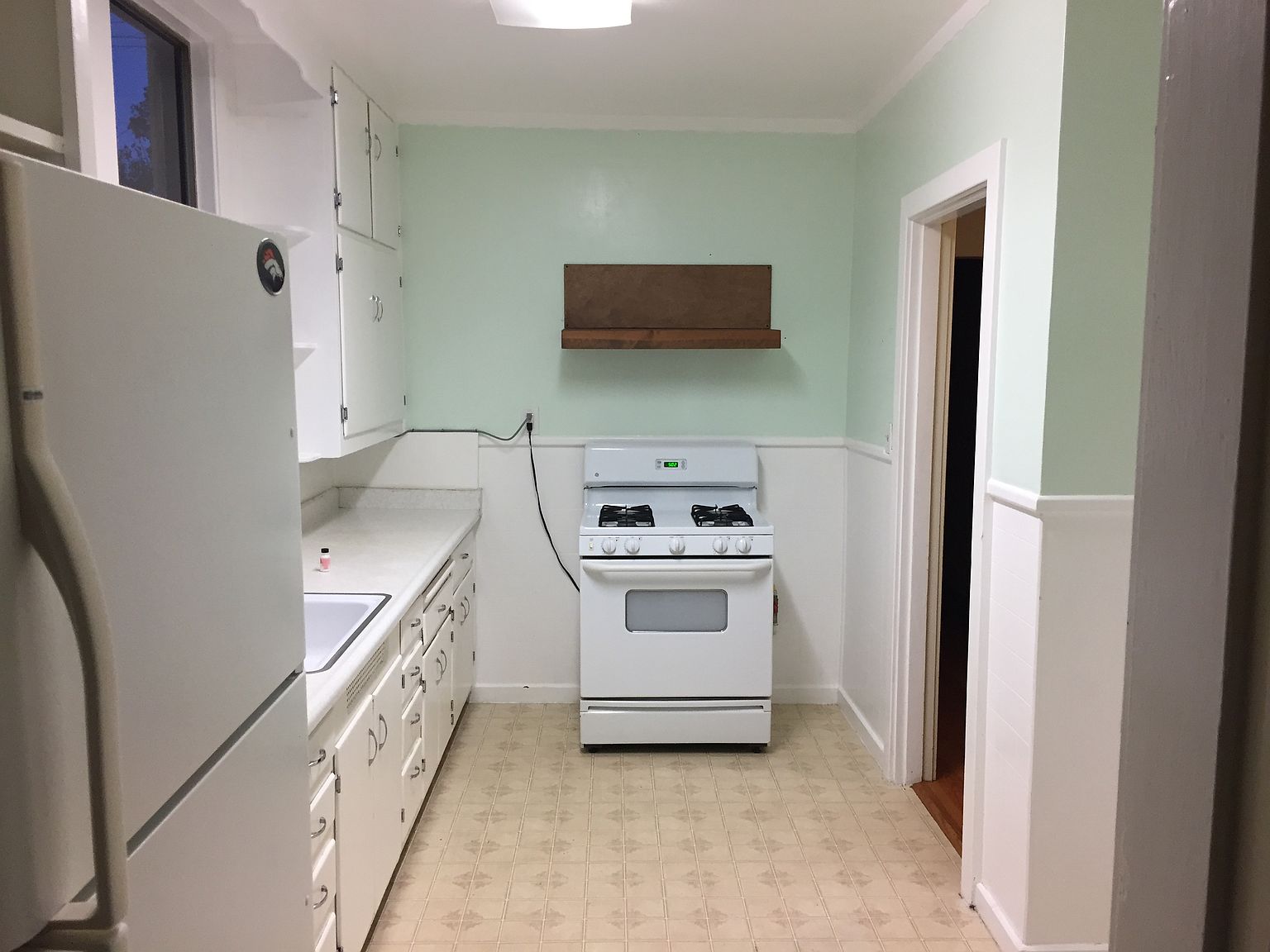 131 Garretson Ave photo 4