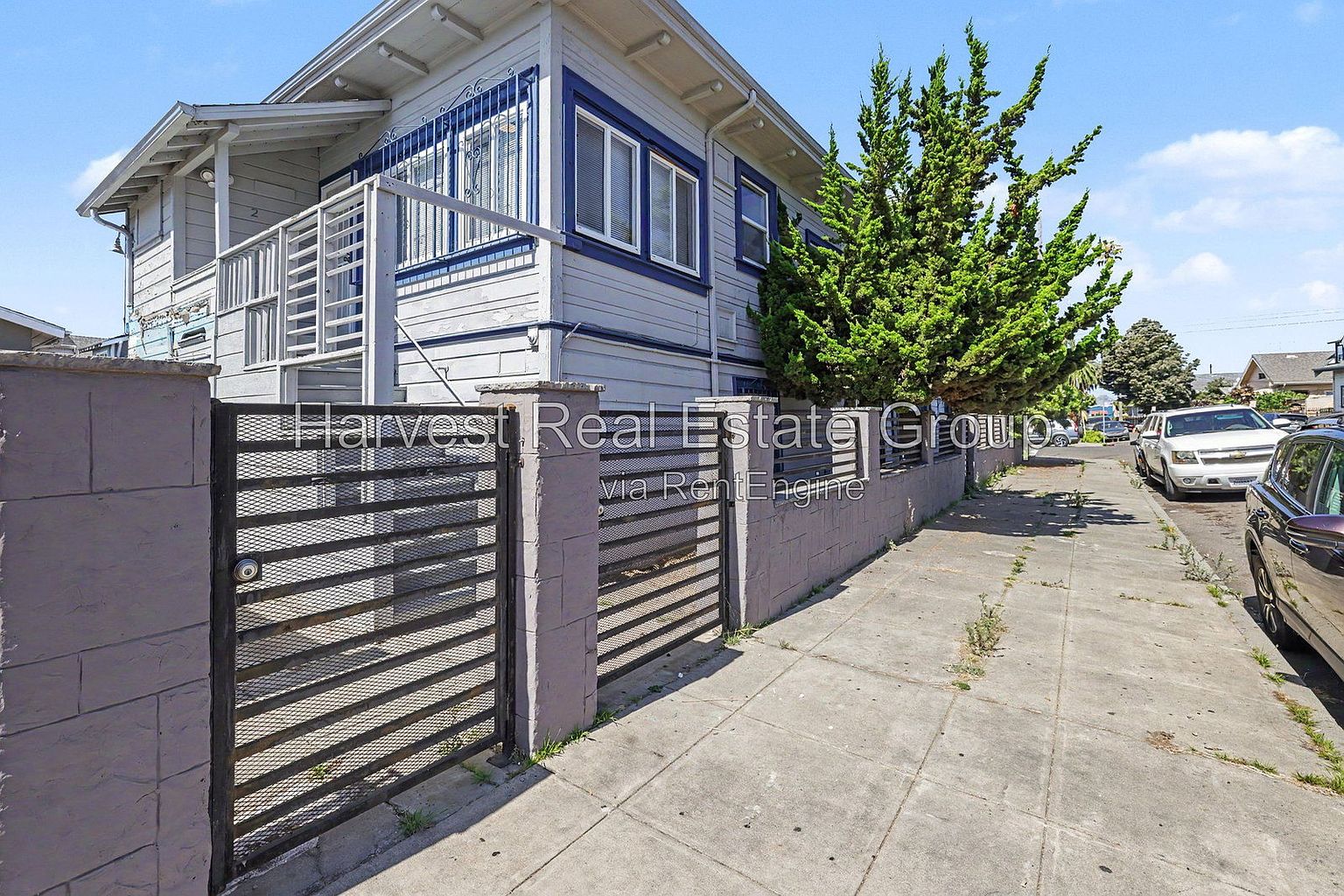 1476 79th Ave