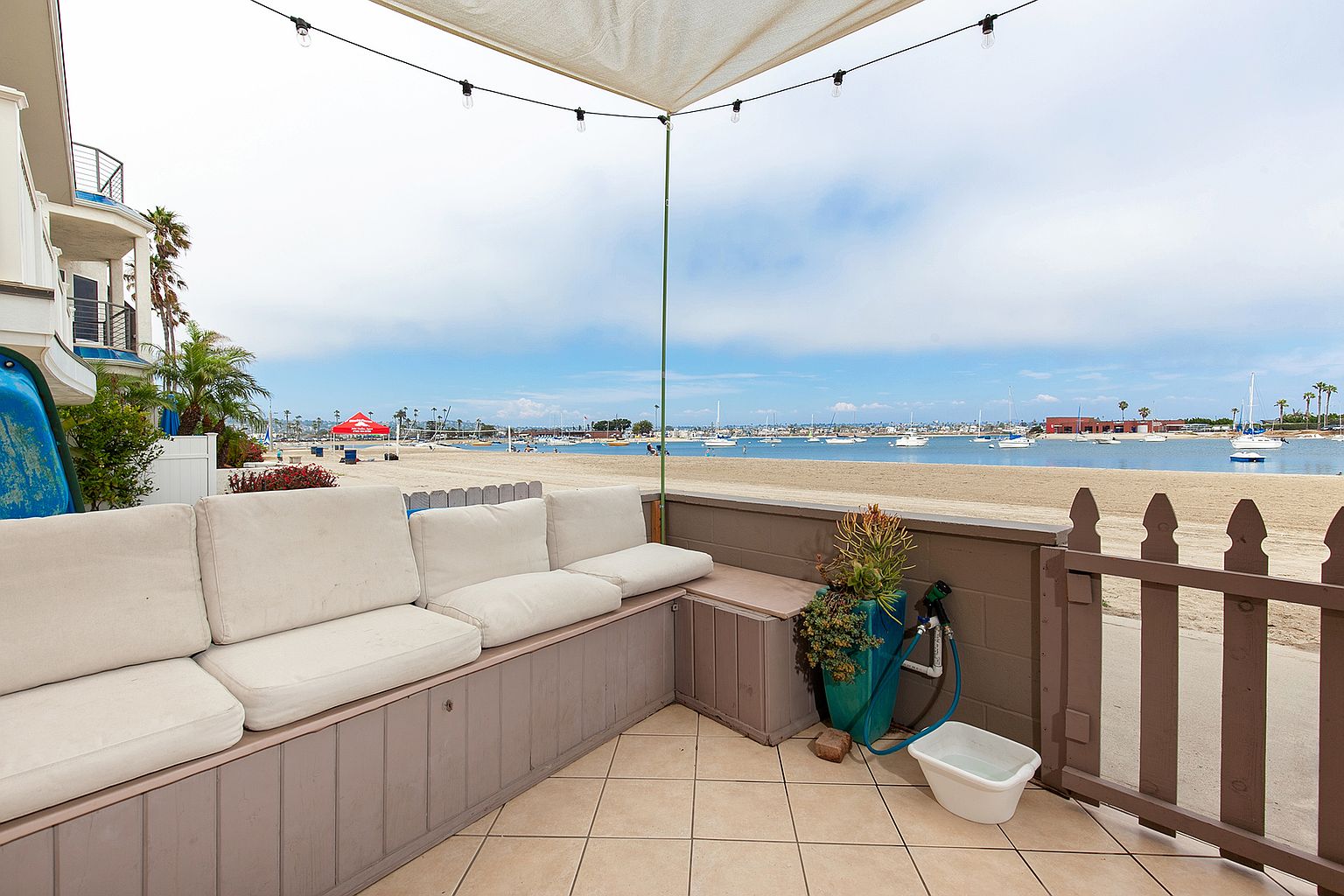 3550 Bayside Walk photo 2