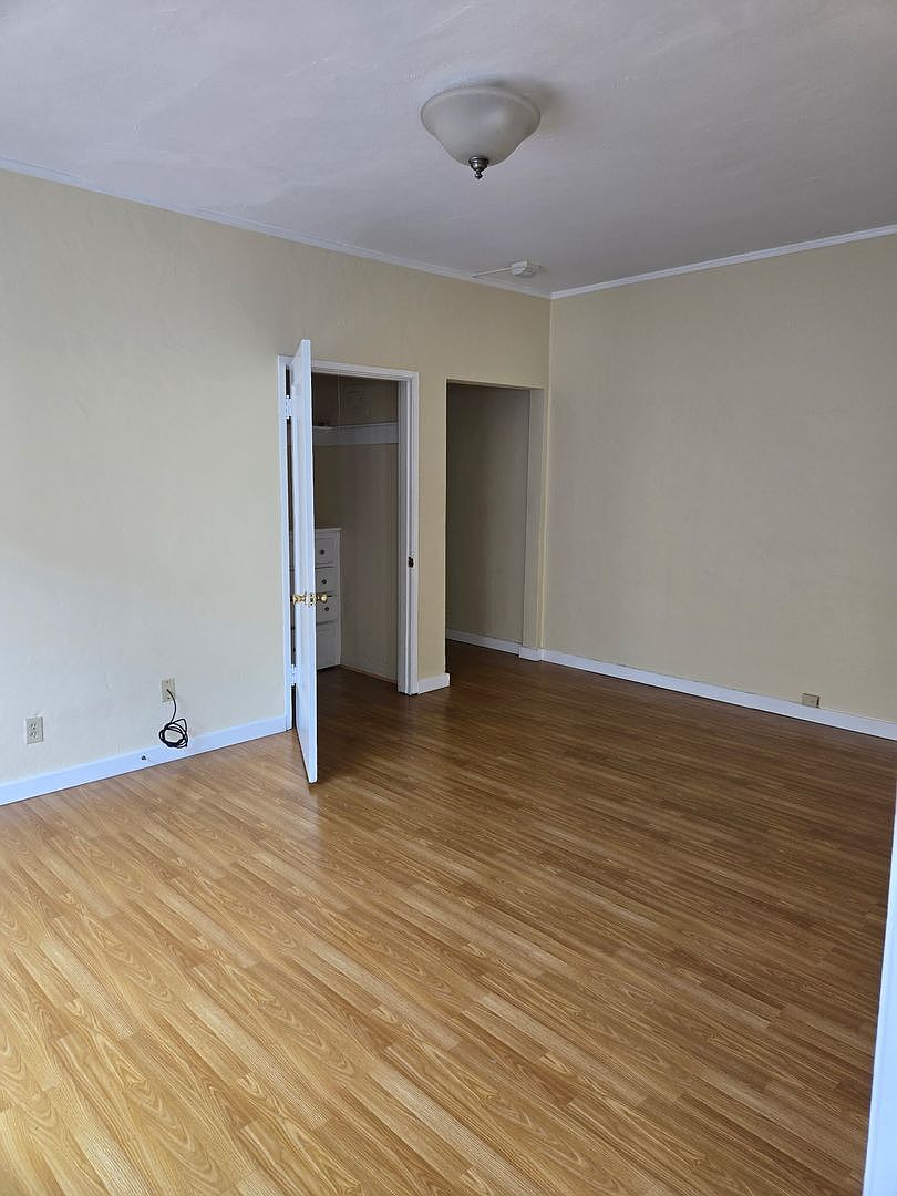 2430 8th Avenue, Oakland, CA 94606 photo 5