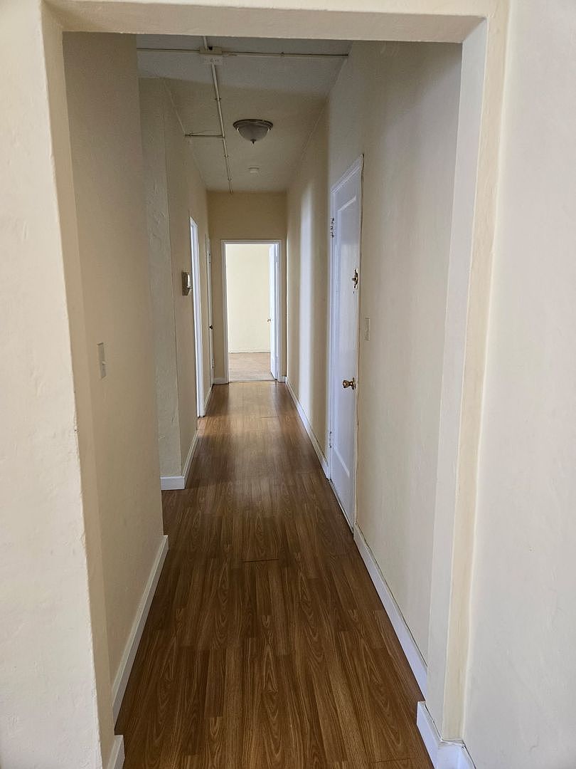 2430 8th Avenue, Oakland, CA 94606 photo 4