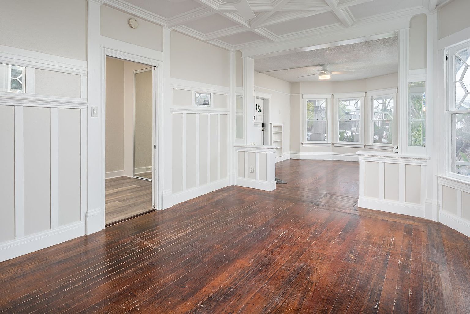 3031 Ivy St photo 4