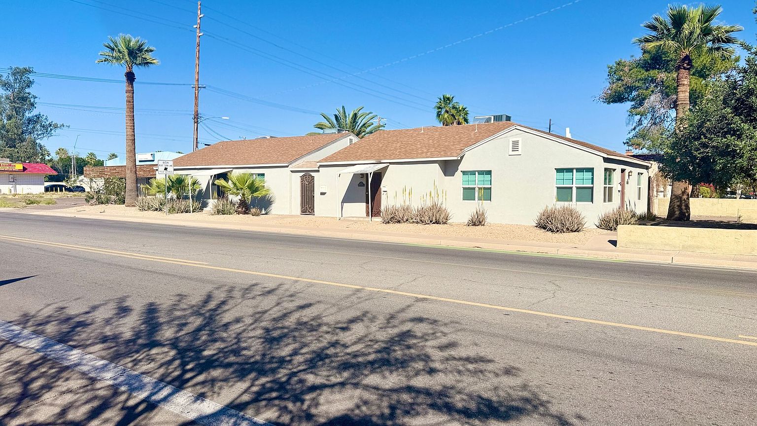 1507 N 15th Ave Phoenix, AZ 85007 photo 4