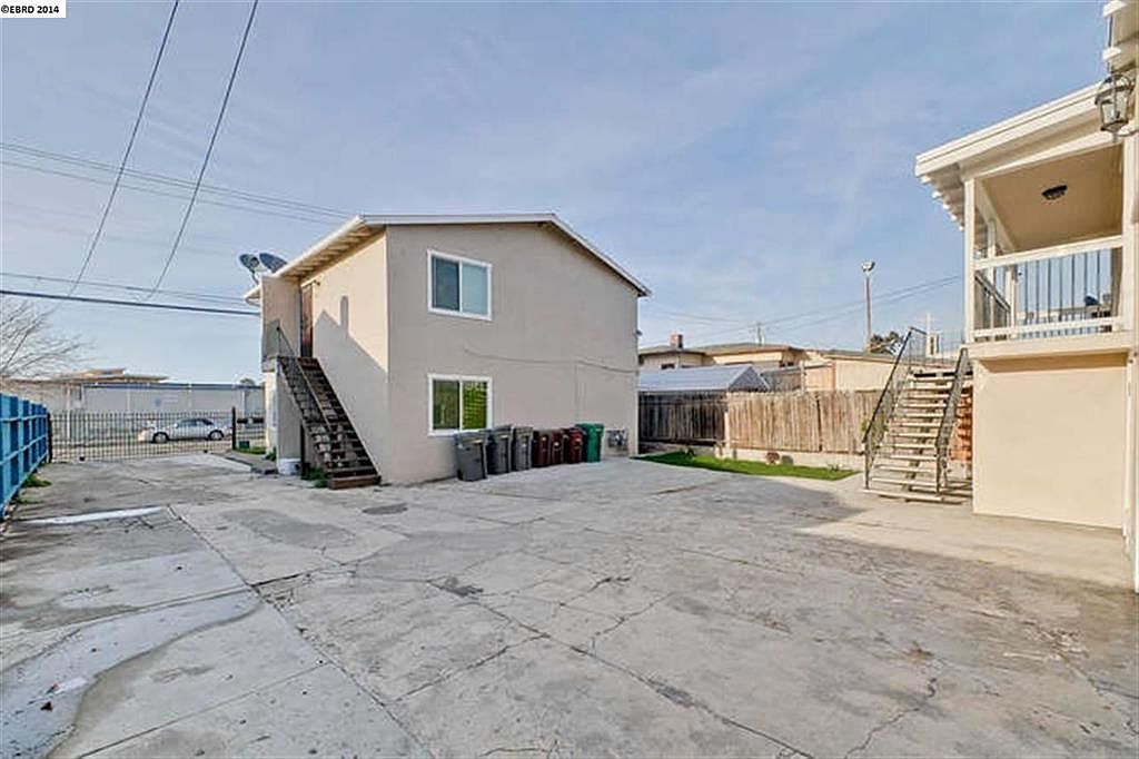 1132 69th Ave photo 3