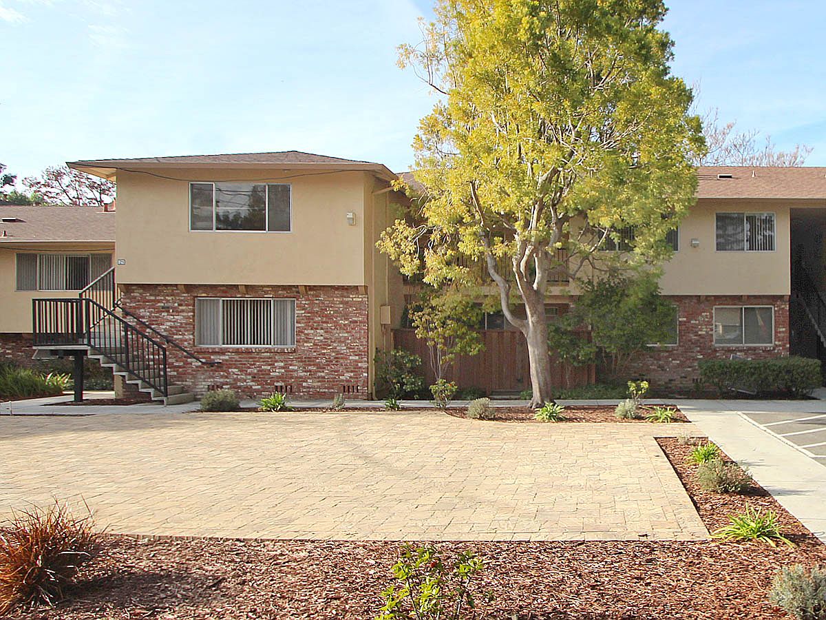 Park West Apartments photo 2