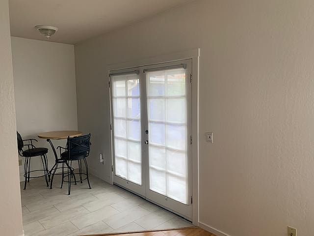 3806 Randolph Ave photo 4