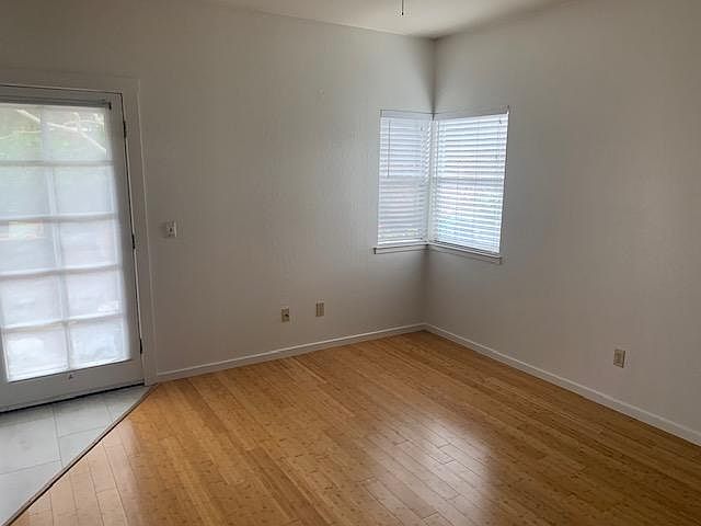 3806 Randolph Ave photo 5