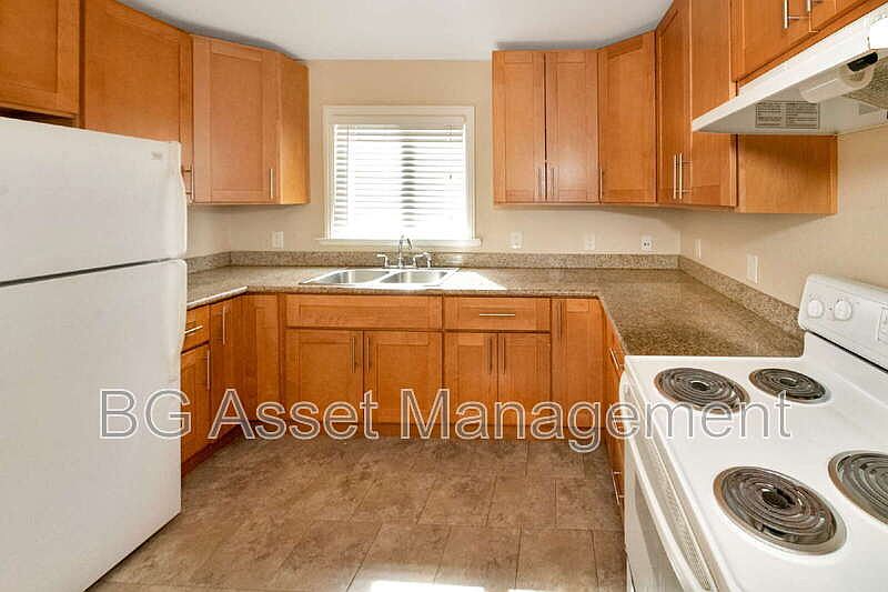 1525 Alcatraz Avenue, Berkeley, CA 94703 photo 5