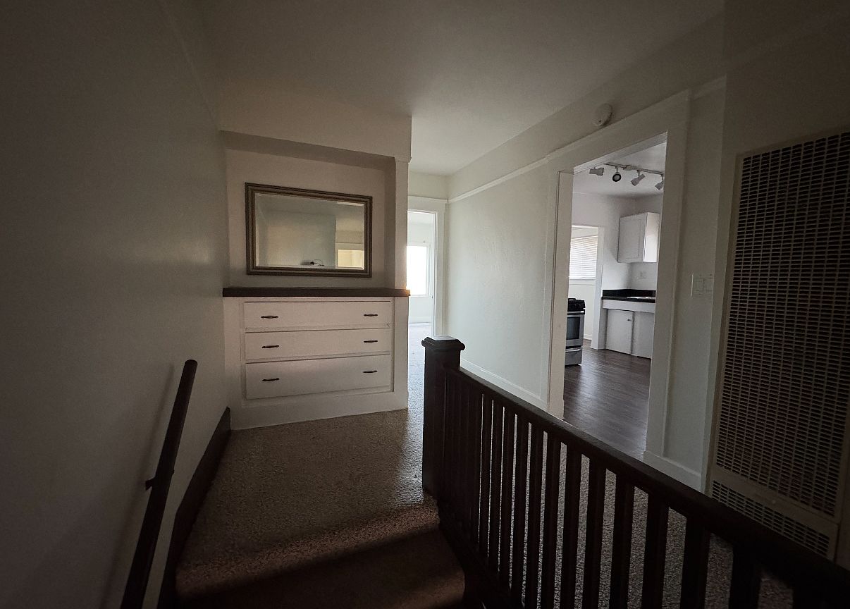 2344 Union St photo 5