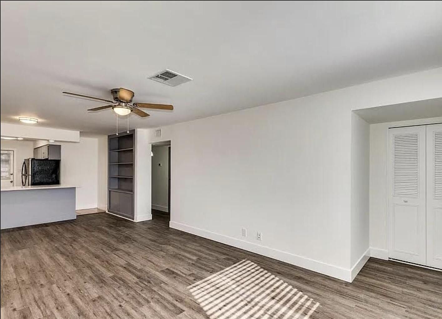 8444 E Coronado Rd Scottsdale, AZ 85257 photo 3