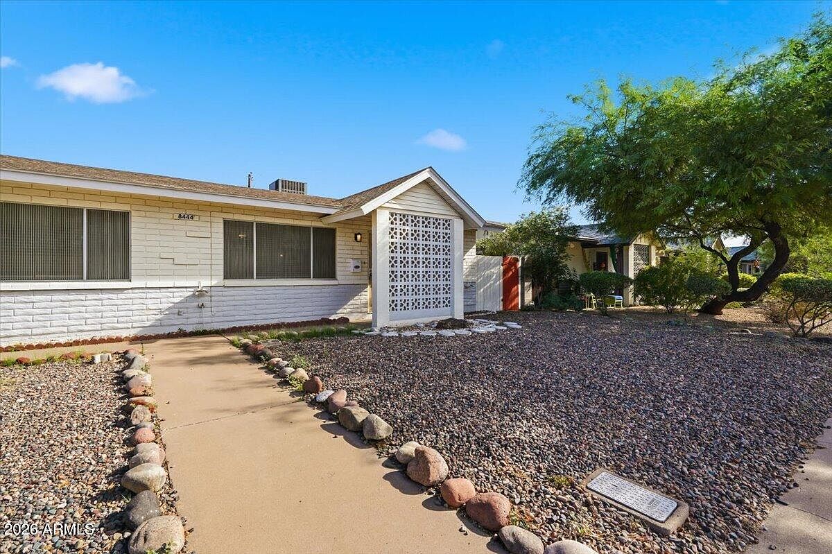 8444 E Coronado Rd Scottsdale, AZ 85257 photo 5