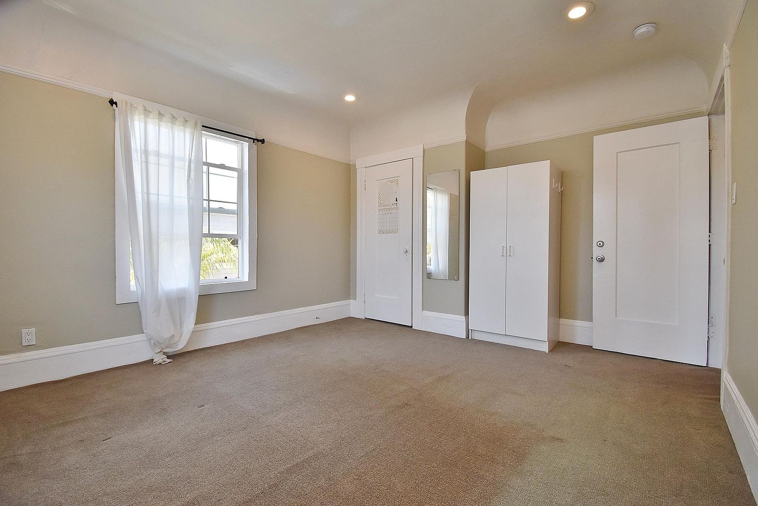 2214 Ashby Ave photo 4