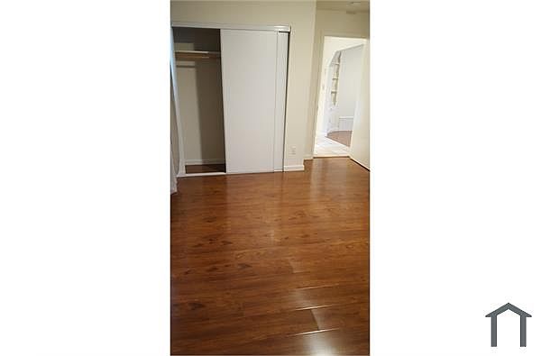 4742 Redding St photo 2