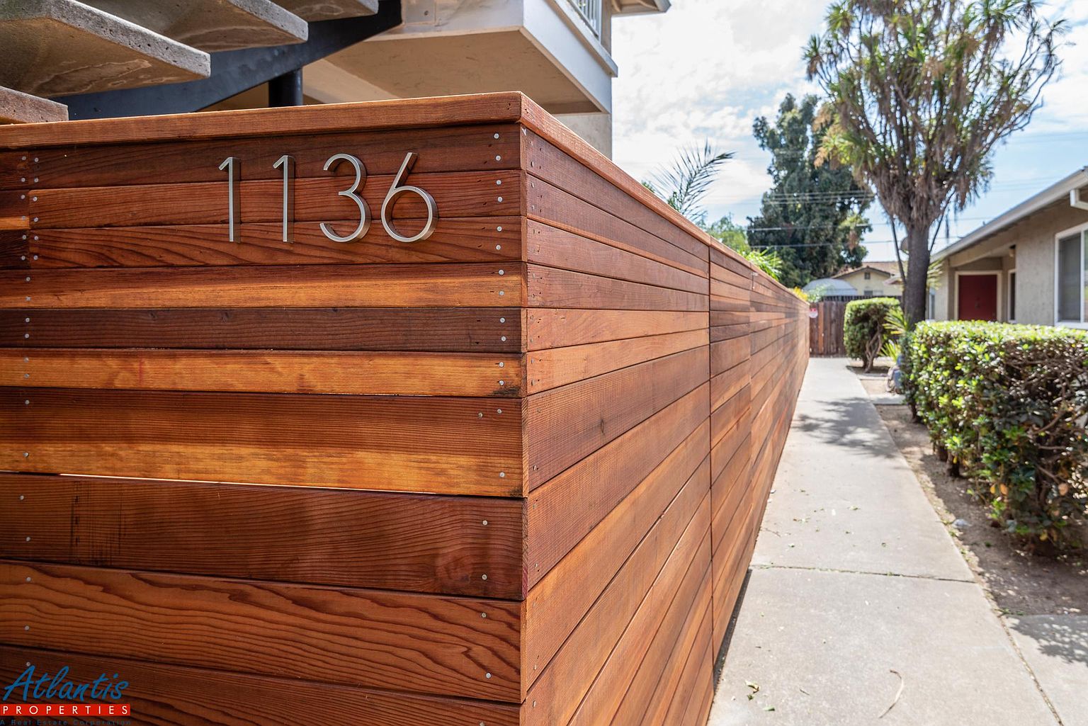 1136 Ayala Dr photo 2