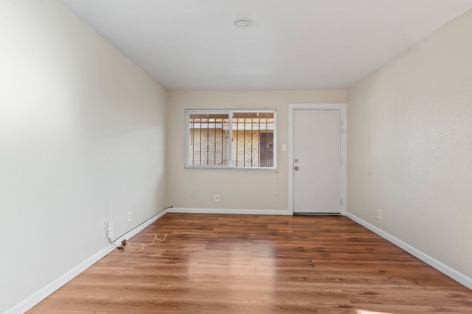128 Catron Dr photo 4