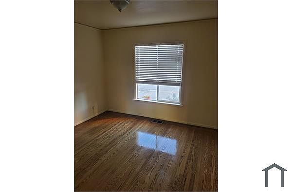 1223 El Camino Real photo 2