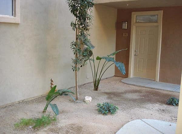 20101 N 78th Pl photo 2