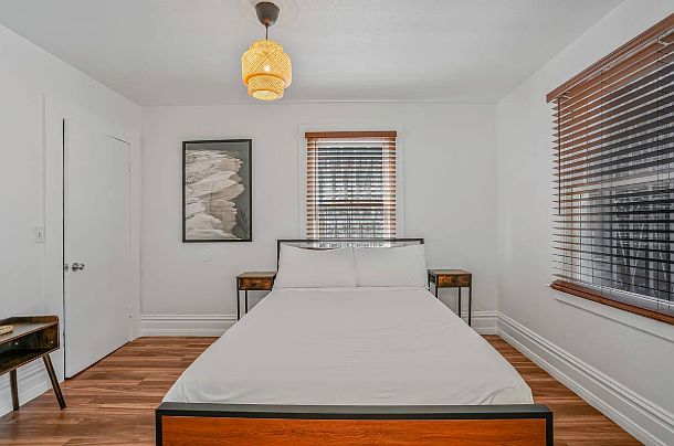 1723 Julian Ave photo 4