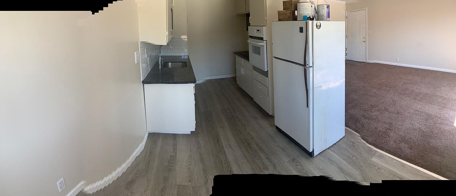 1421 Gordon St photo 4